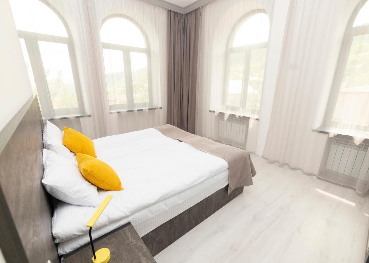 Popock Goris Hotel Екстериор снимка