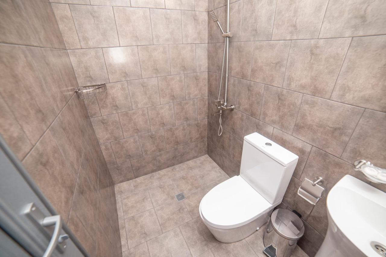 Popock Goris Hotel Екстериор снимка